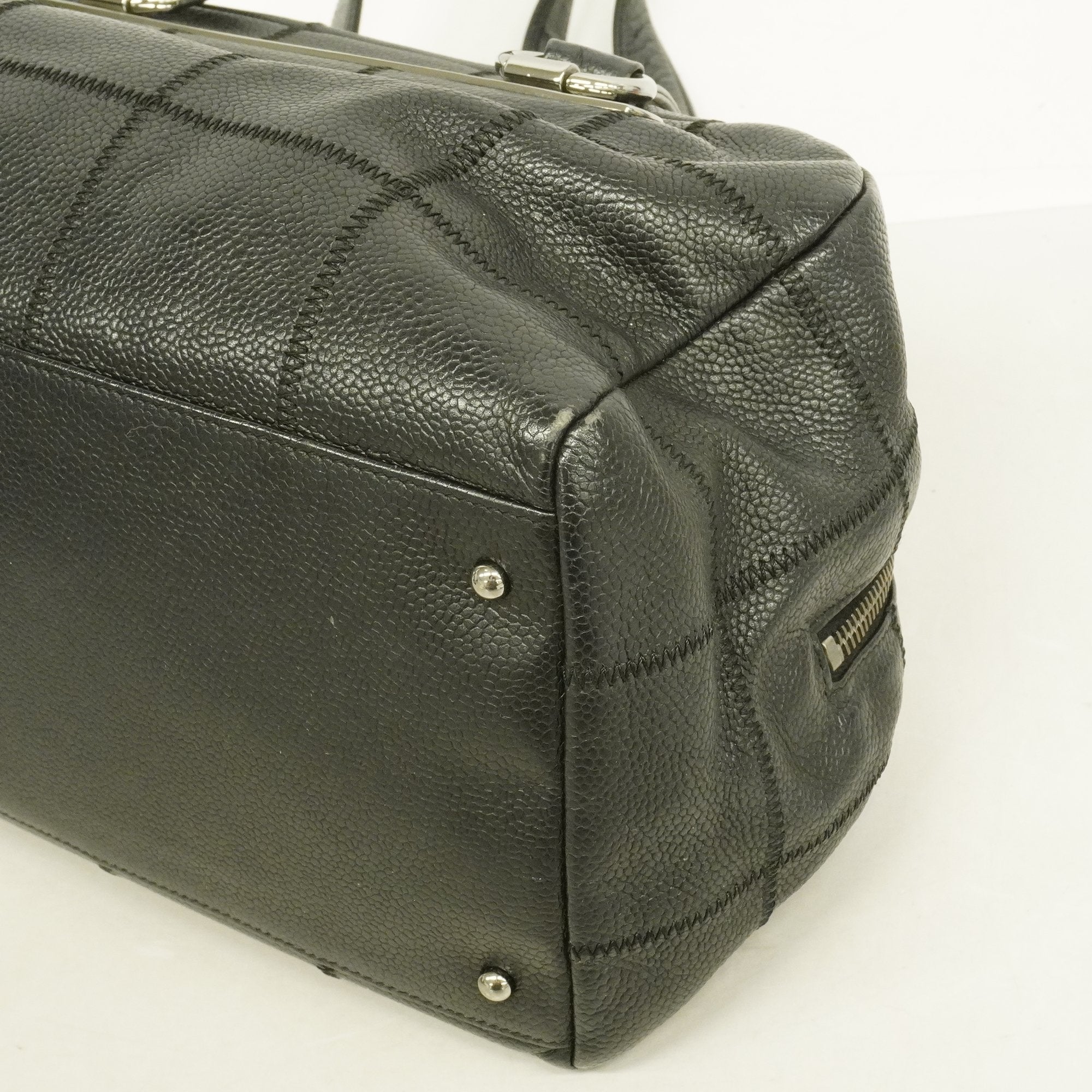 Chanel Chocolate Bar Shoulder Bag Women's Caviar Leather Shoulder Bag Black
