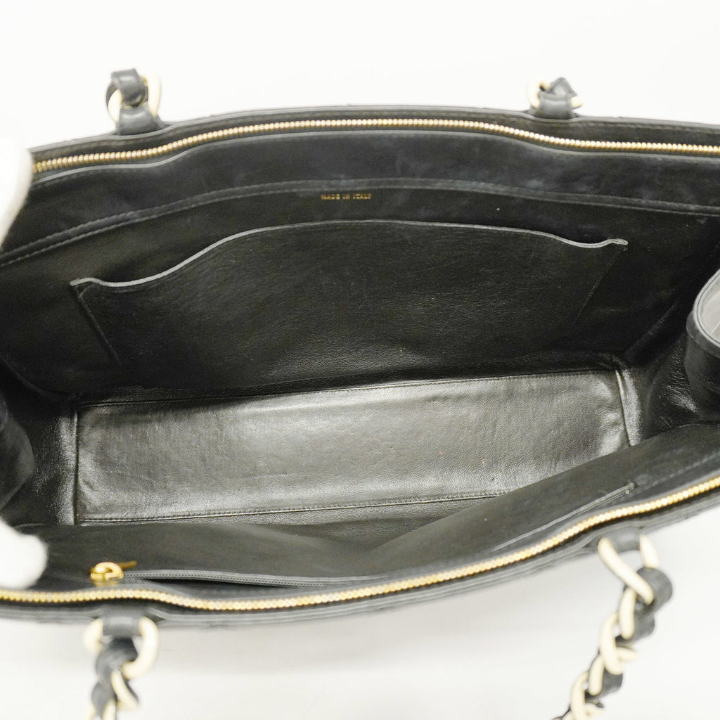 CHANELAuth  Matelasse Chain Shoulder Women's Leather Tote Bag Black