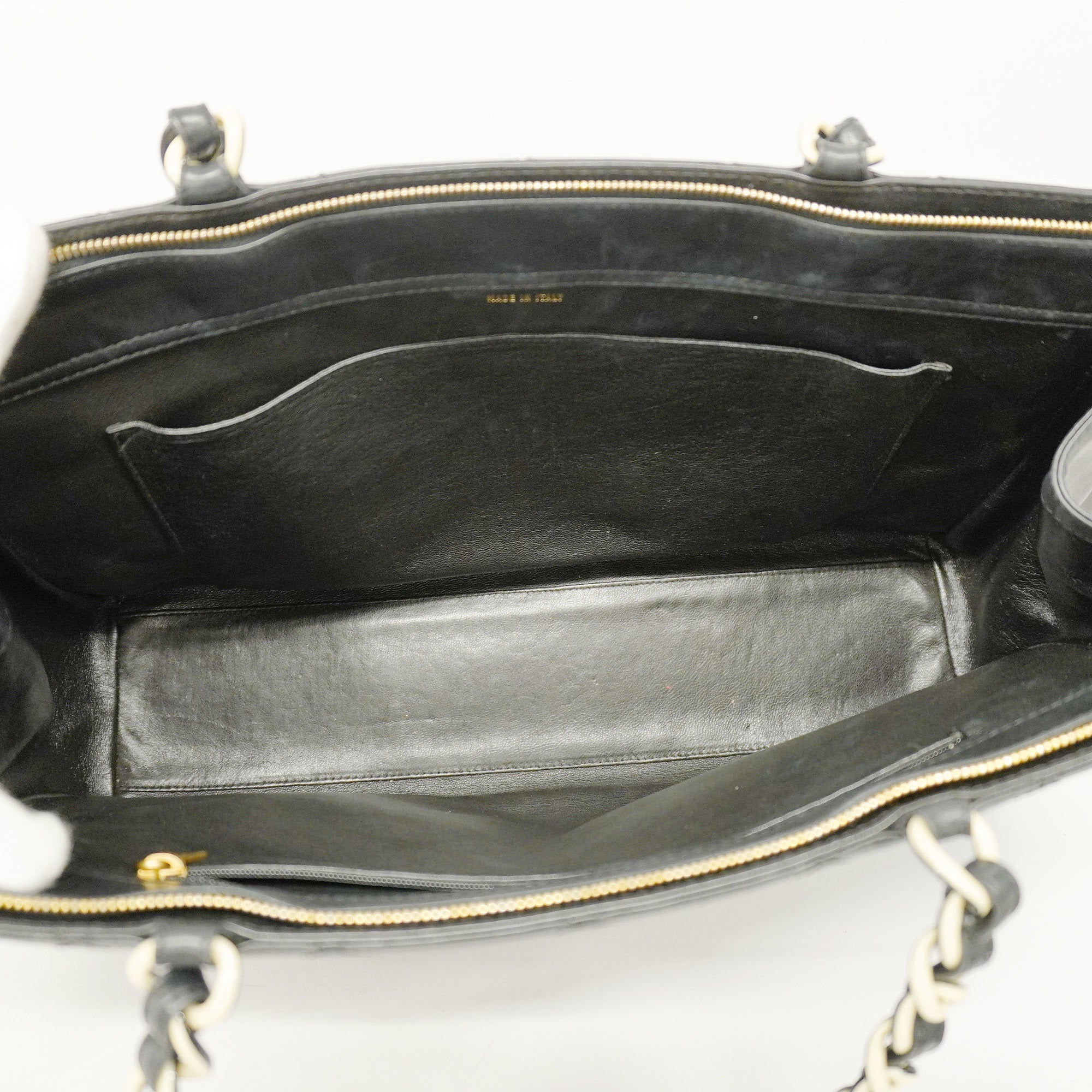 CHANELAuth  Matelasse Chain Shoulder Women's Leather Tote Bag Black