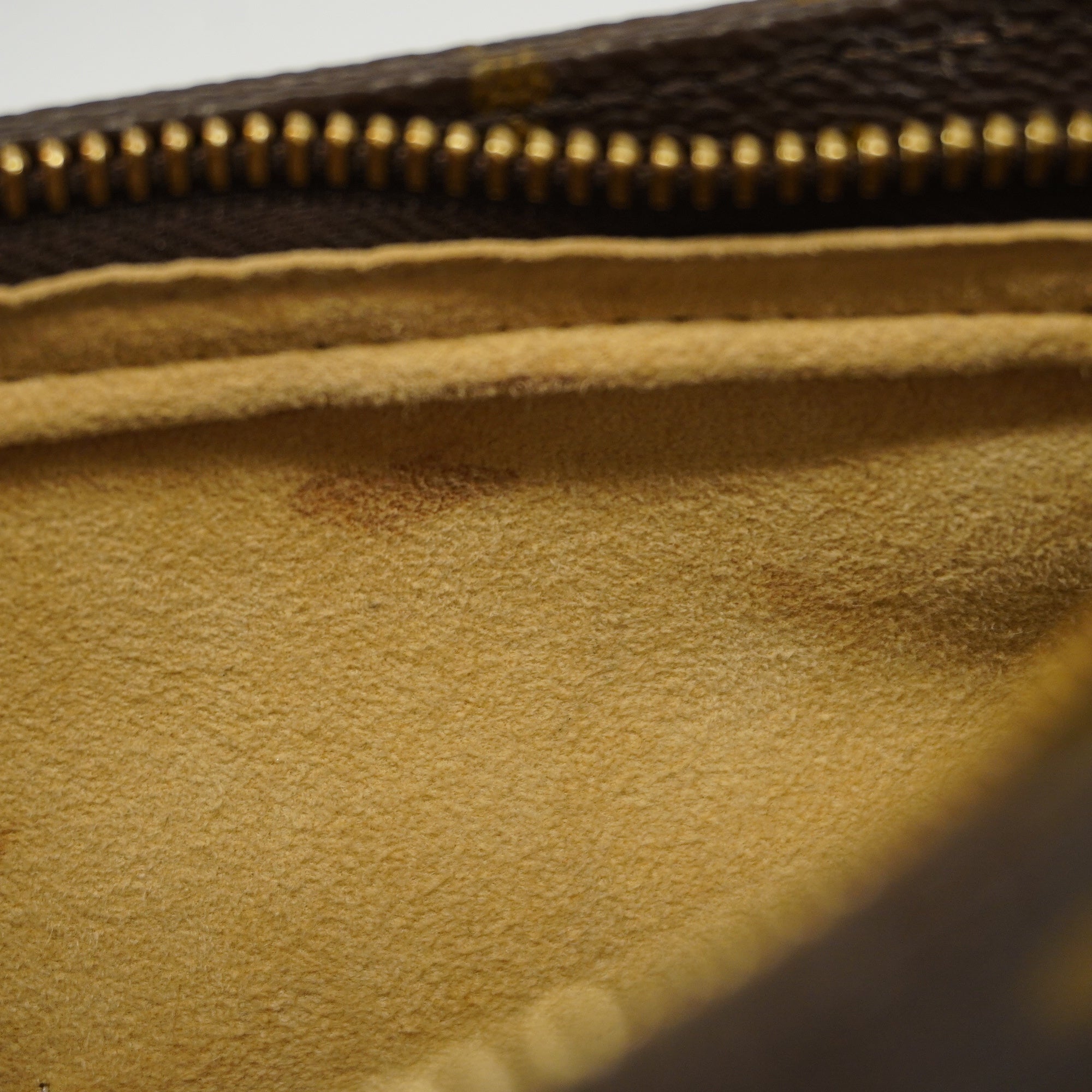 LOUIS VUITTONAuth  Monogram Looping MM M51146 Women's Shoulder Bag