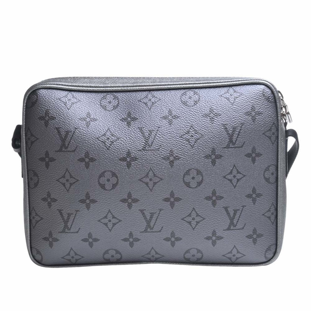 LOUIS VUITTON Taigarama Outdoor Messenger Shoulder Bag M30830 Silver Men's