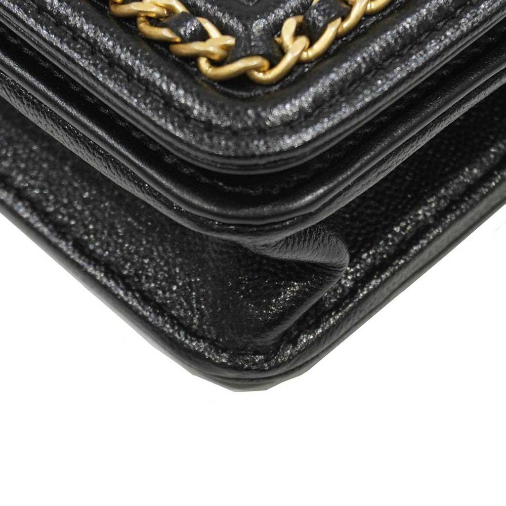 CHANEL [] 19 Chain Shoulder Bag Black/G Metal Fittings Caviar Skin Women's Men's