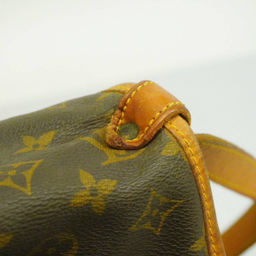 LOUIS VUITTONAuth  Monogram Saumur 30 M42256 Women's Shoulder Bag