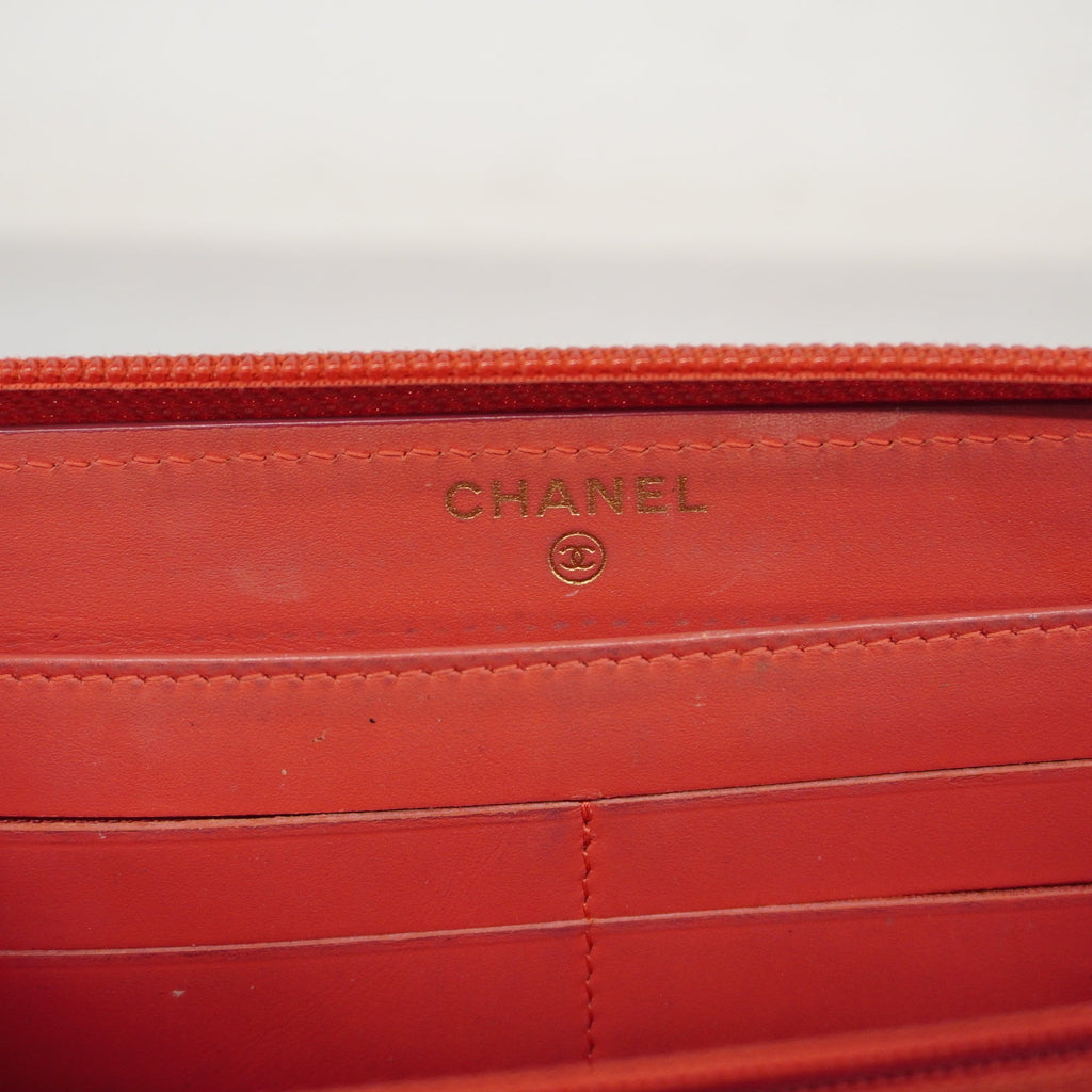 CHANEL  Long Wallet [bi-fold] Gold Hardware Women's Caviar Leather Long Wall