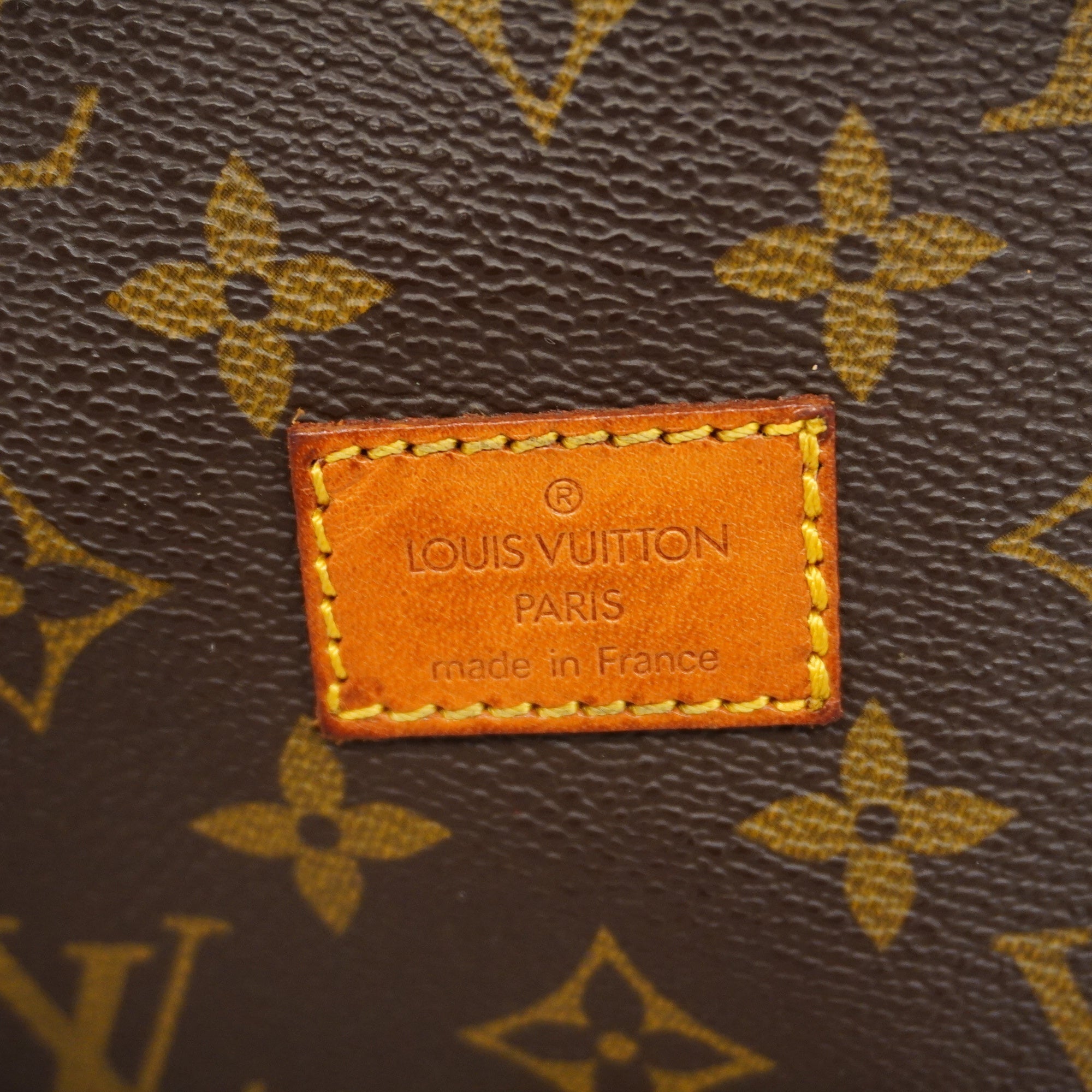 LOUIS VUITTONAuth  Monogram Saumur 30 M42256 Women's Shoulder Bag
