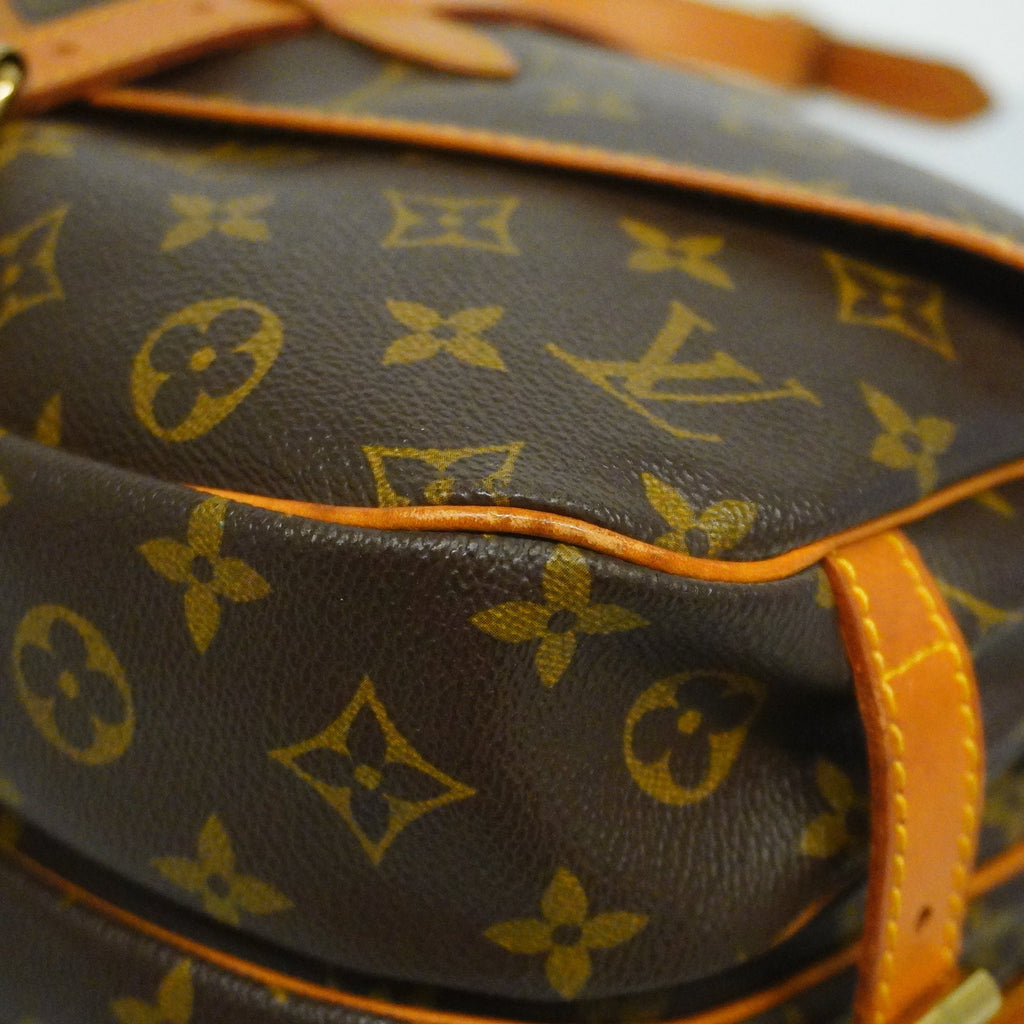 LOUIS VUITTONAuth  Monogram Saumur 30 M42256 Women's Shoulder Bag