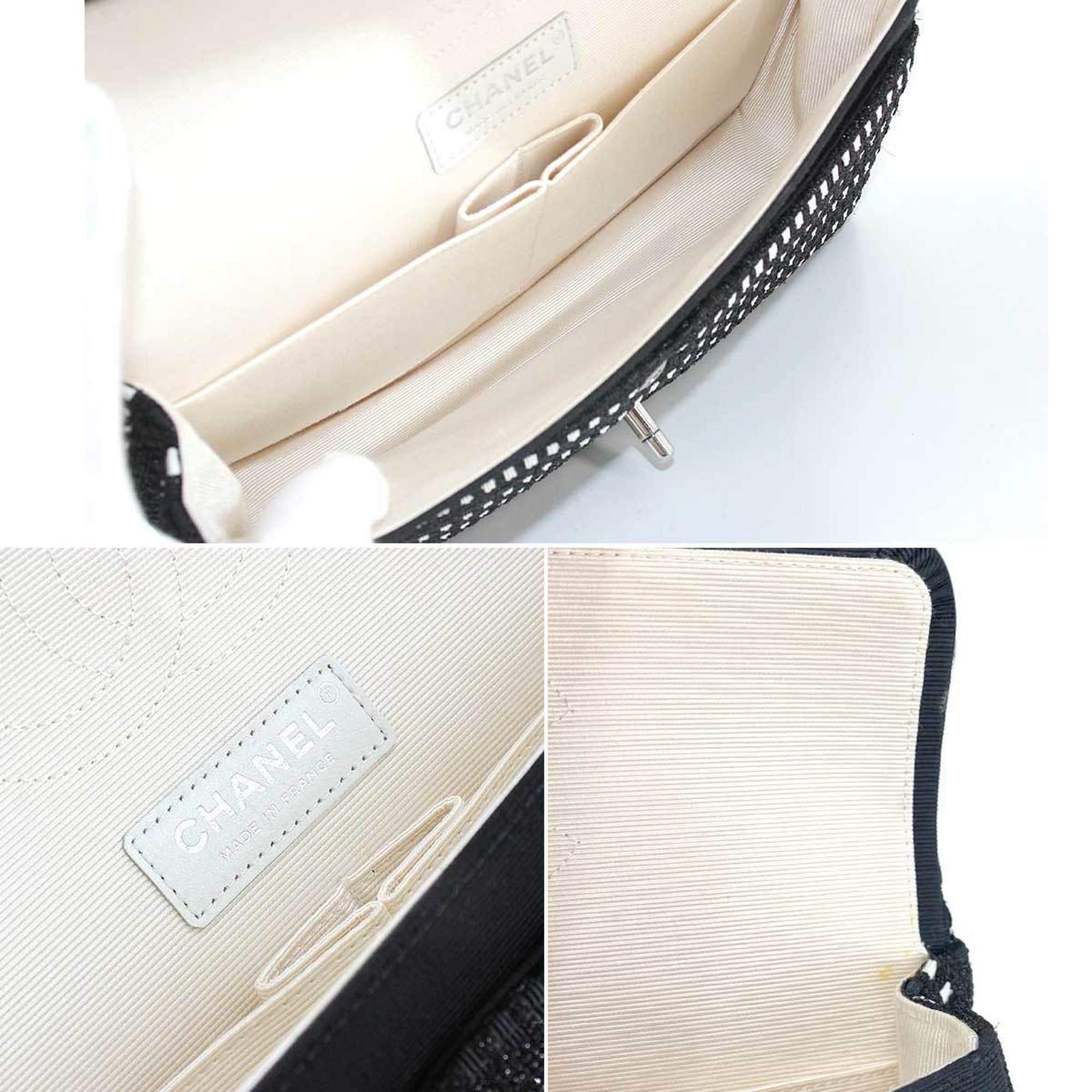 Chanel matelasse 25 chain shoulder bag canvas black white A01112 silver metal fittings Matelasse Bag