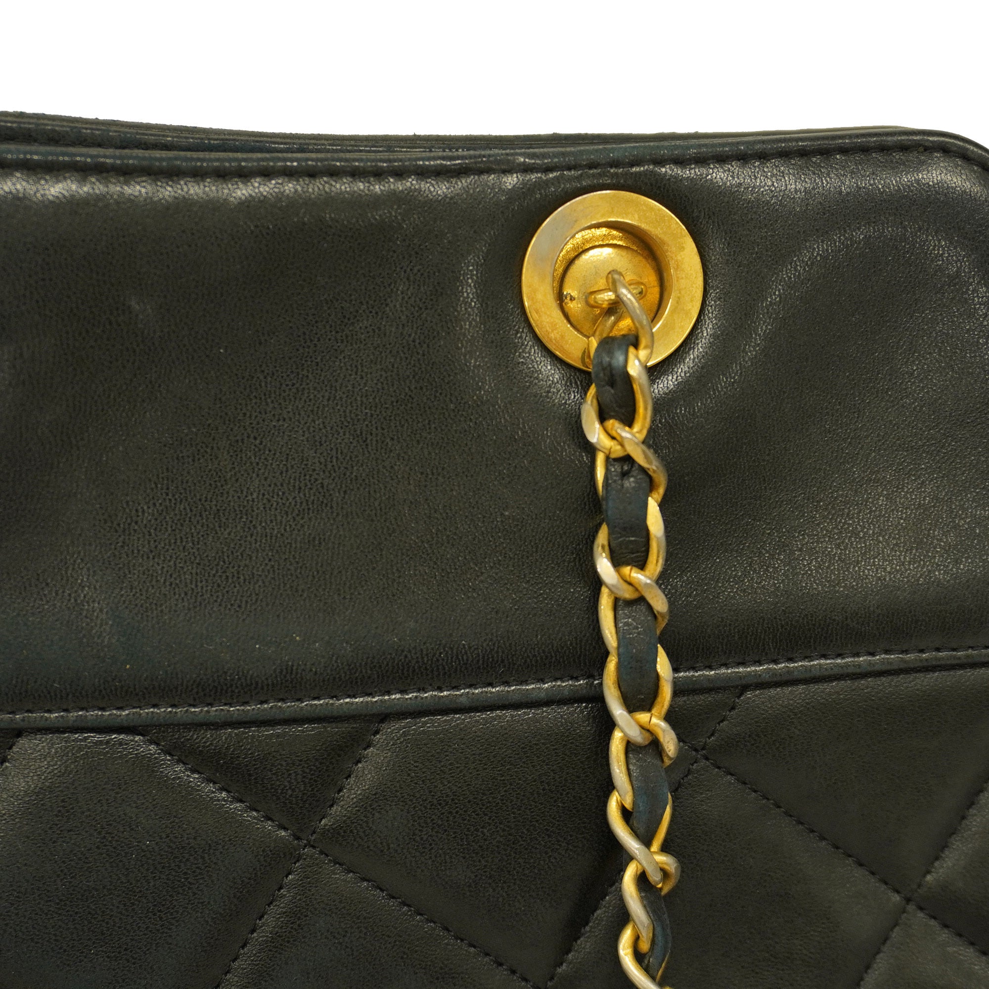 CHANEL  Matelasse Chain Shoulder Women's Leather Shoulder Bag Black
