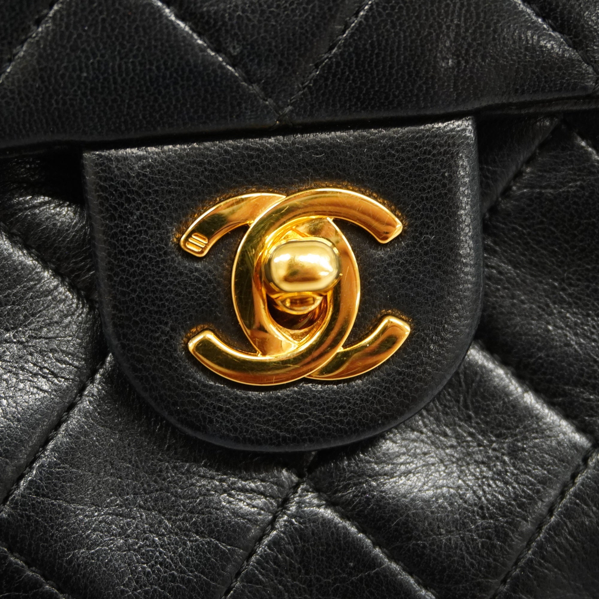 CHANELAuth  Matelasse Diana Flap Chain Shoulder Women's Leather Shoulder Bag