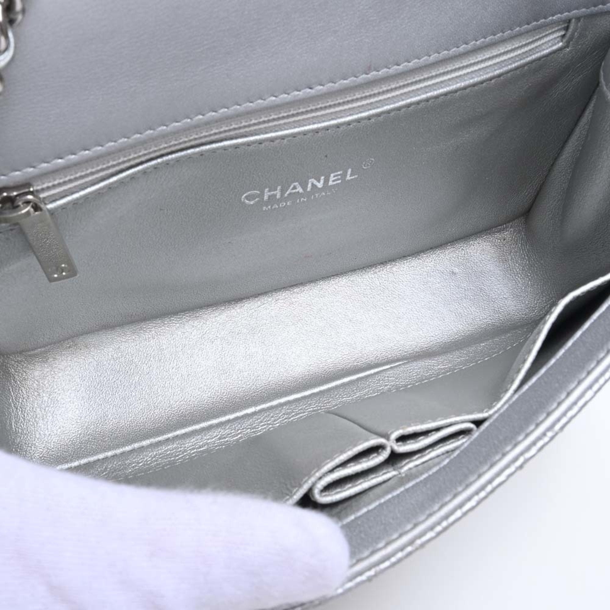CHANEL Caviar Skin Matelasse CC Filigree Chain Shoulder Bag Silver Ladies