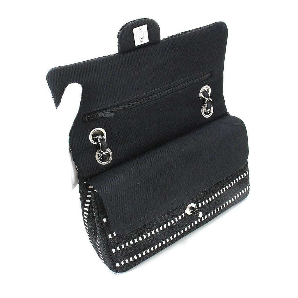Chanel matelasse 25 chain shoulder bag canvas black white A01112 silver metal fittings Matelasse Bag