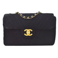 CHANEL★ 1991-1994 Chevron Classic Flap Maxi Black Velvet AK37942e