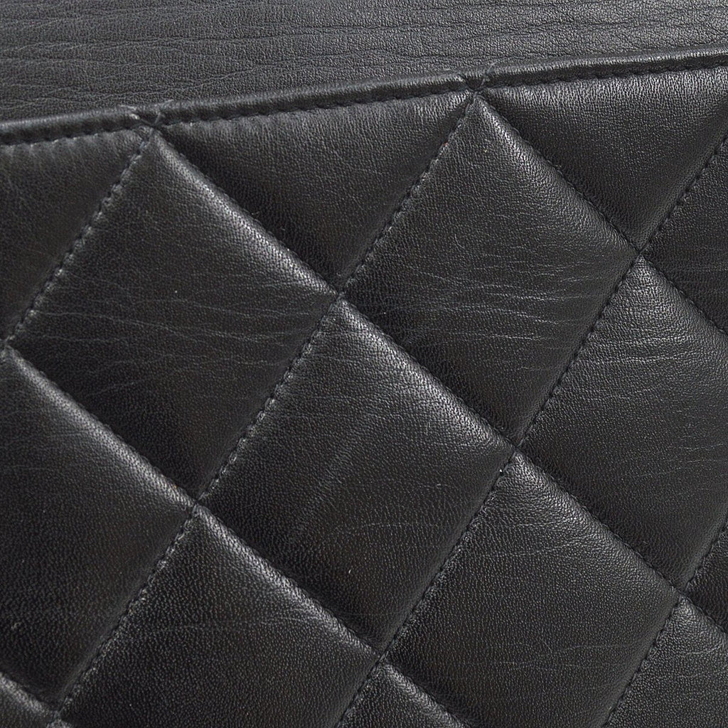 CHANEL★ 1991-1994 Black Quilted Lambskin CC Flap Maxi 60850