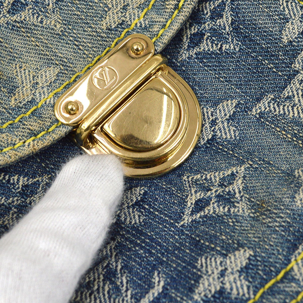 LOUIS VUITTON CAMERA BAG