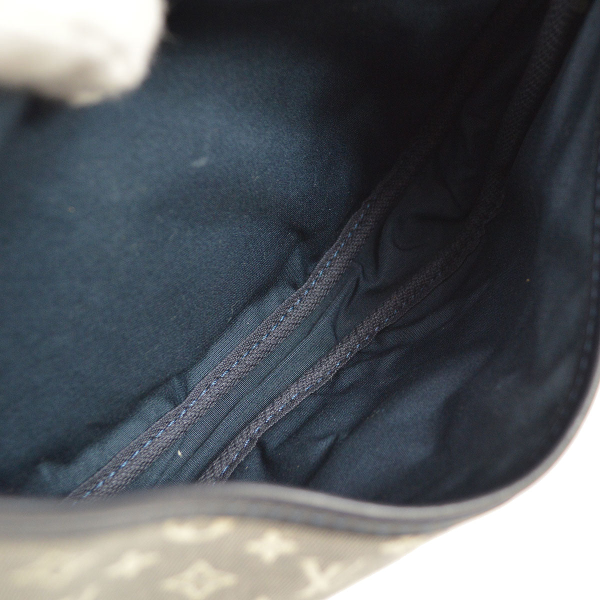 LOUIS VUITTON SAUMUR PM MONOGRAM IDYLLE