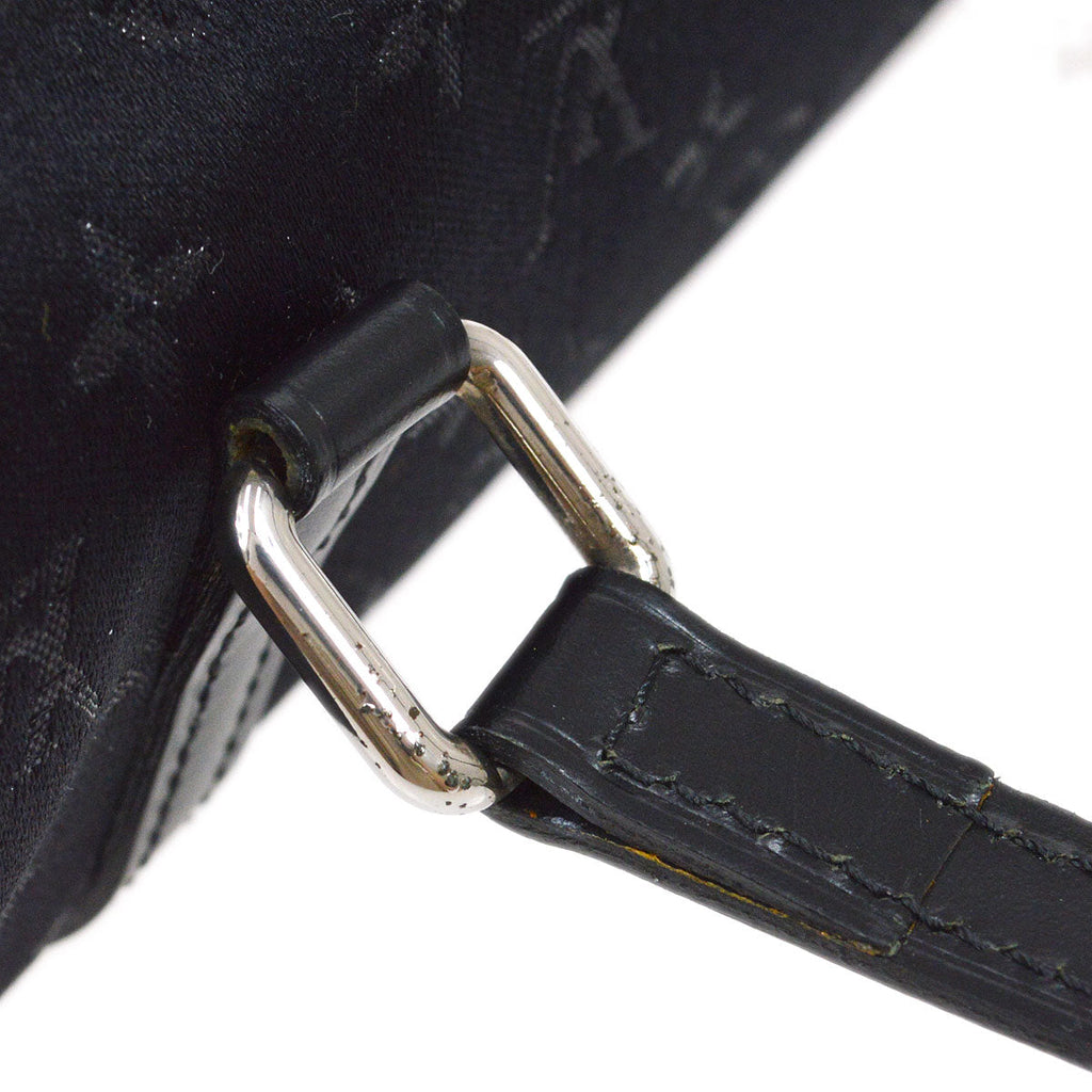 LOUIS VUITTON LITTLE PAPILLON