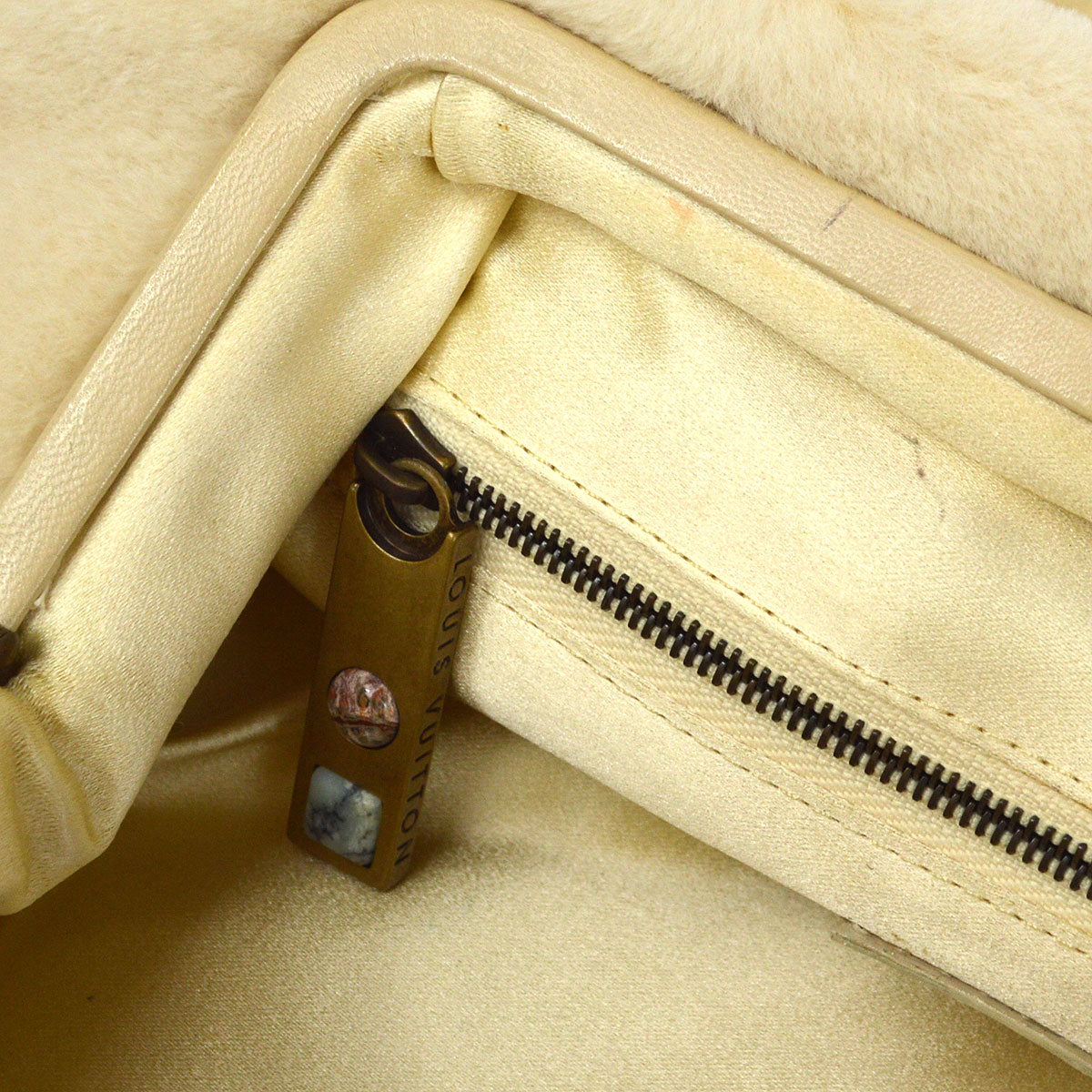 LOUIS VUITTON Cabochon Demi Lune Cream MINK