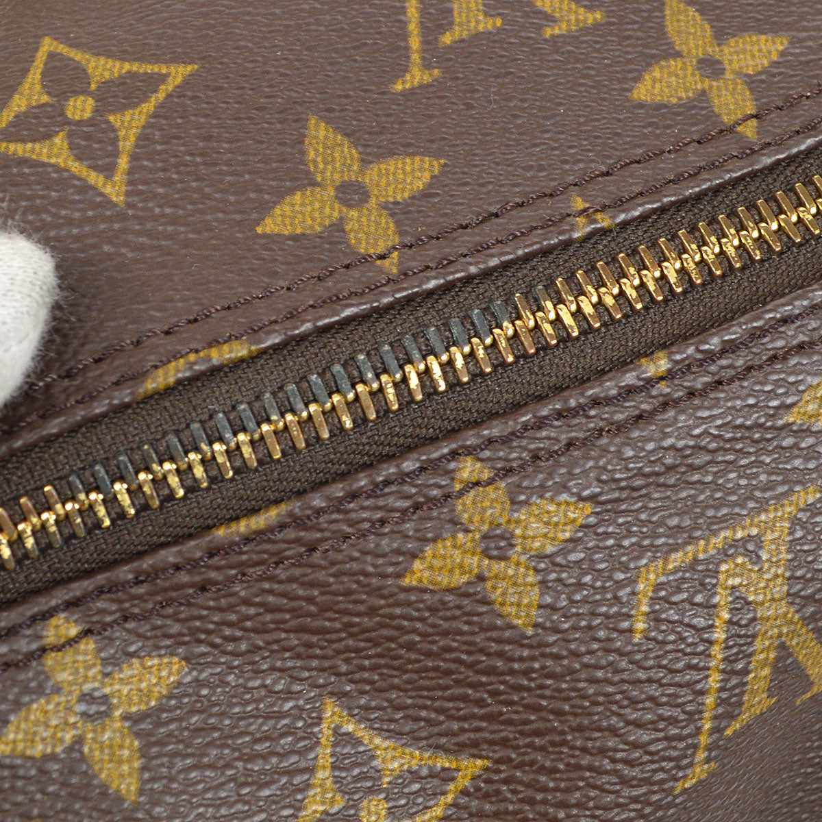 LOUIS VUITTON PAPILLON