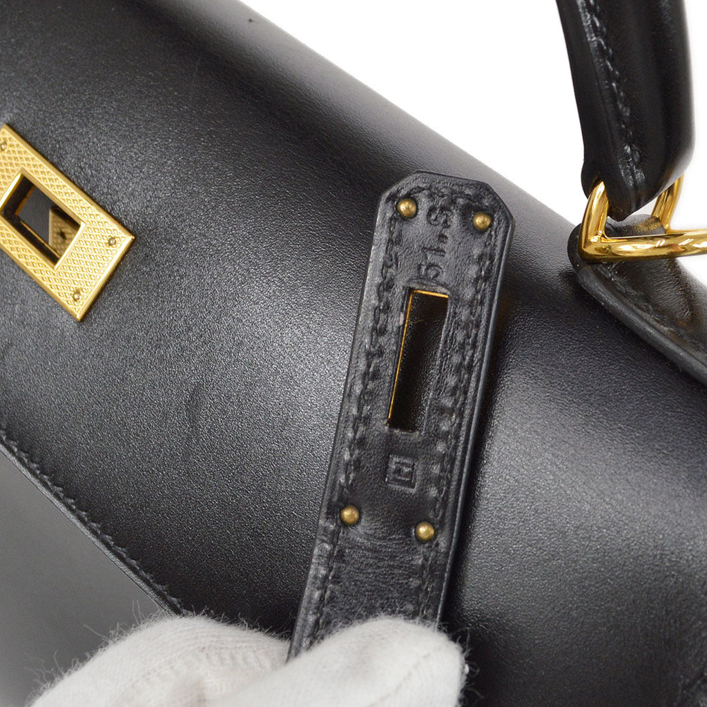 HERMES KELLY GUILLOCHE 32 SELLIER Black Box Calf