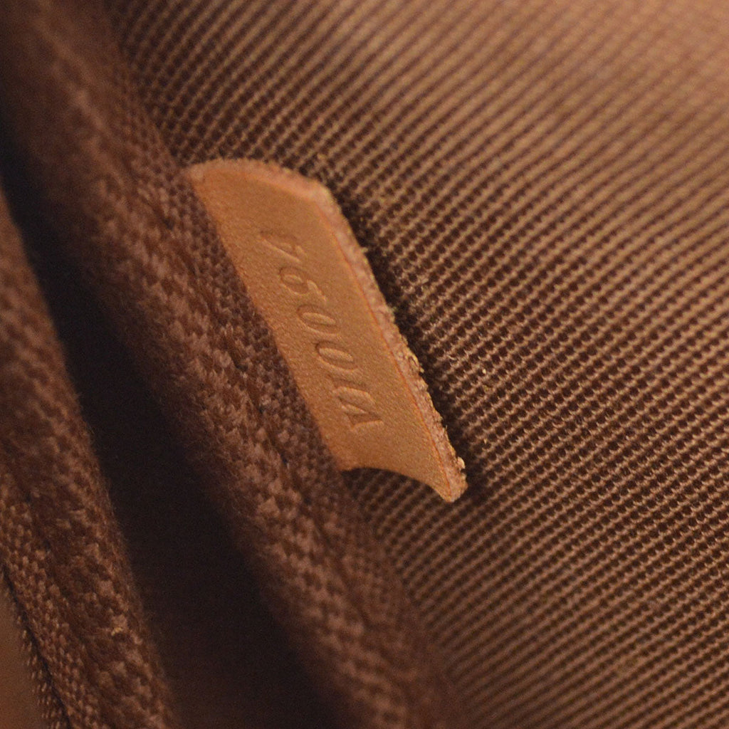 LOUIS VUITTON 2004 POCHETTE ACCESSOIRES 2way M51981
