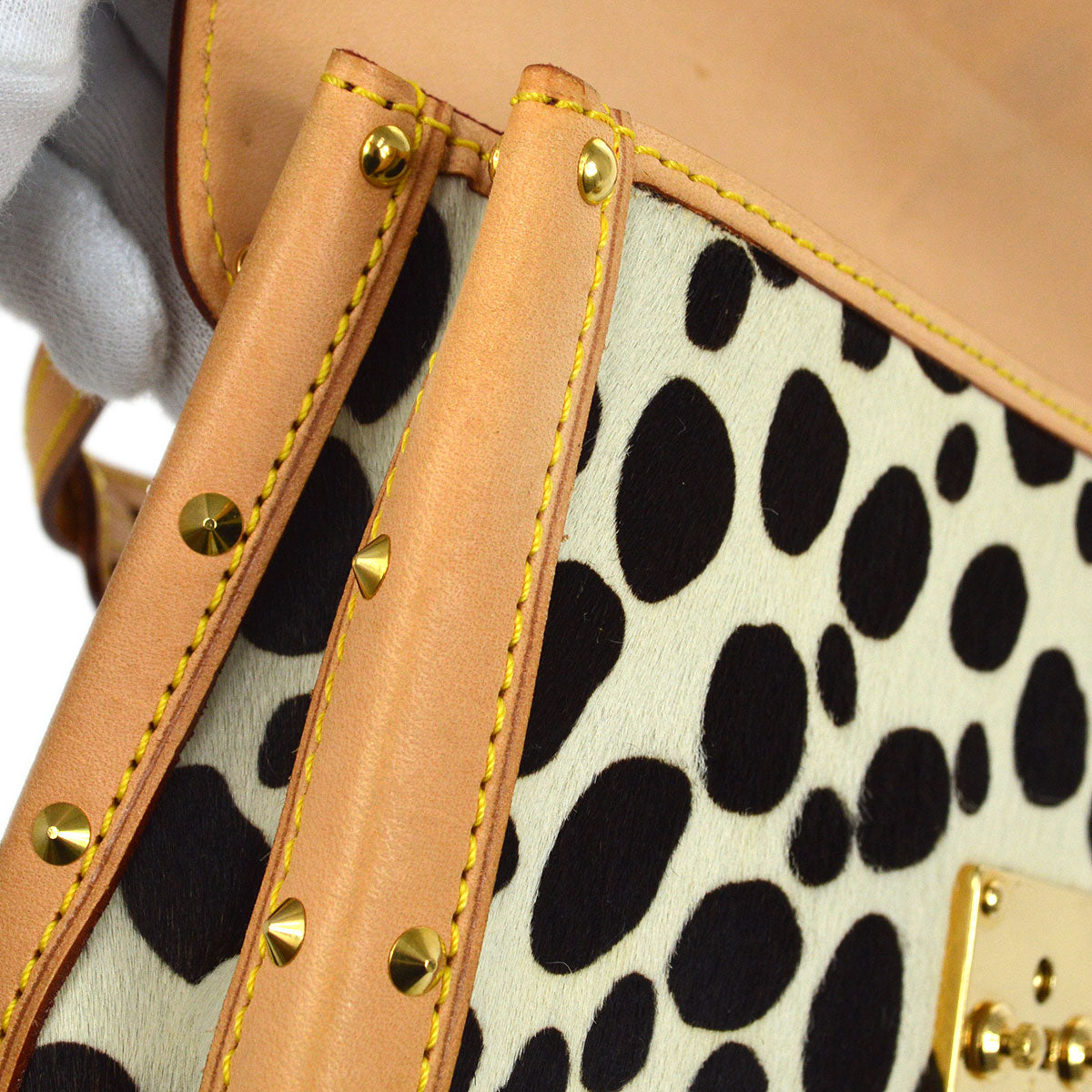 LOUIS VUITTON POCHETTE