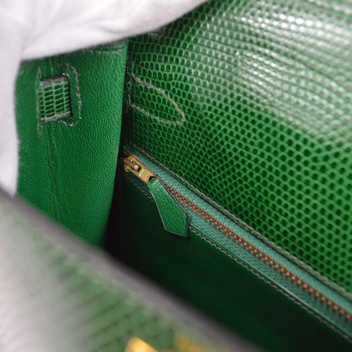 HERMES KELLY 28 SELLIER Vert Anglais Lizard
