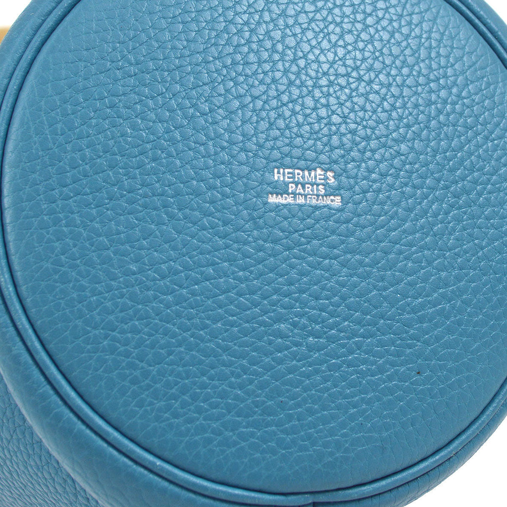 HERMES 2005 MANGEOIRE PM Blue Jean Taurillon Clemence