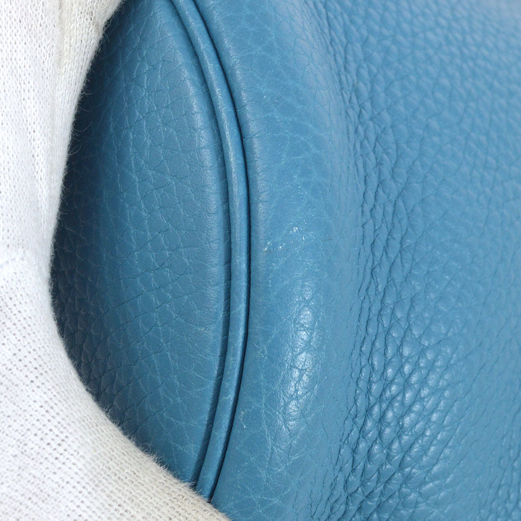 HERMES 2005 MANGEOIRE PM Blue Jean Taurillon Clemence