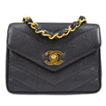 CHANEL★ 1994-1996 Black Caviar Chevron Letter Flap Bag 75337