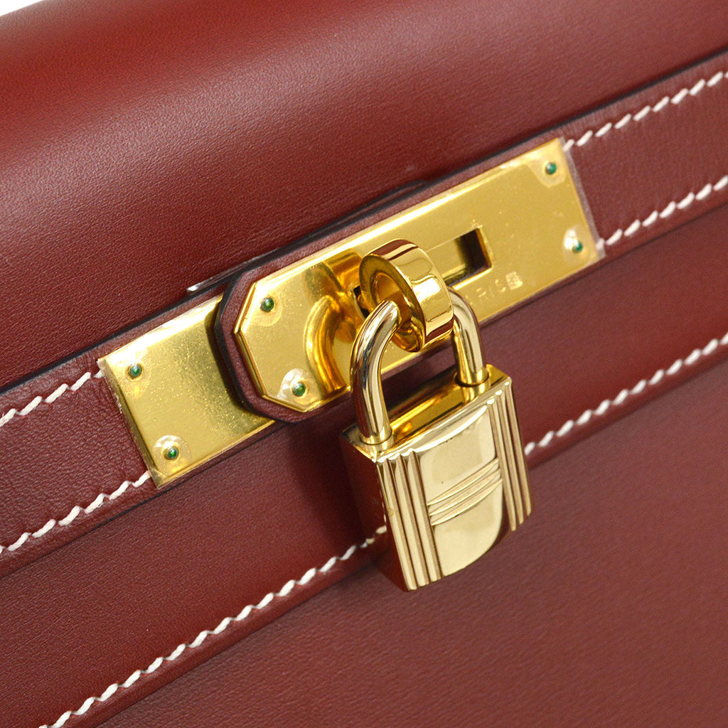 HERMES * 2001 KELLY 32 SELLIER Chamonix Rouge H