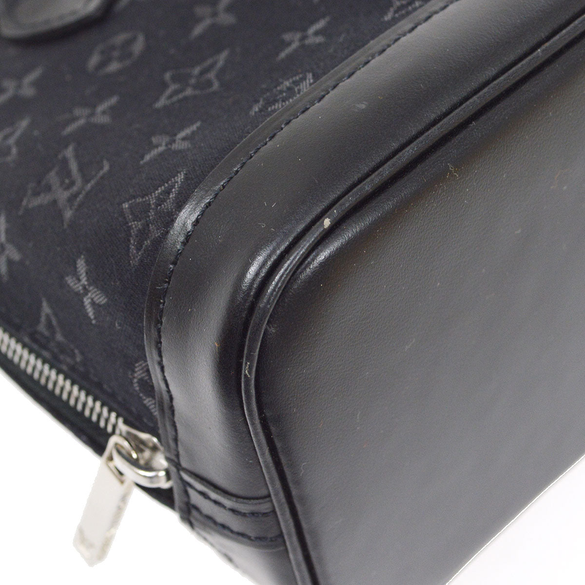 LOUIS VUITTON LITTLE ALMA