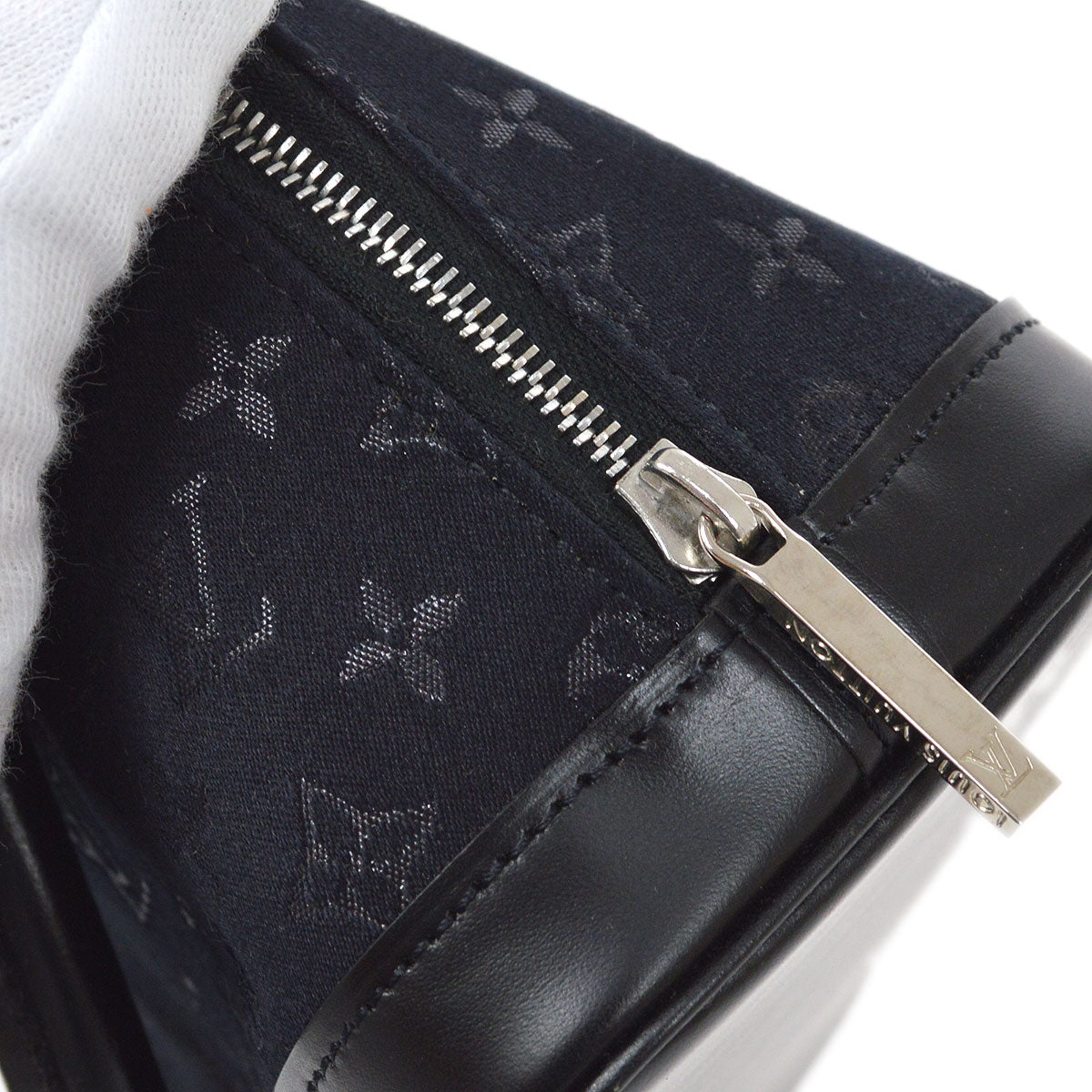 LOUIS VUITTON LITTLE ALMA