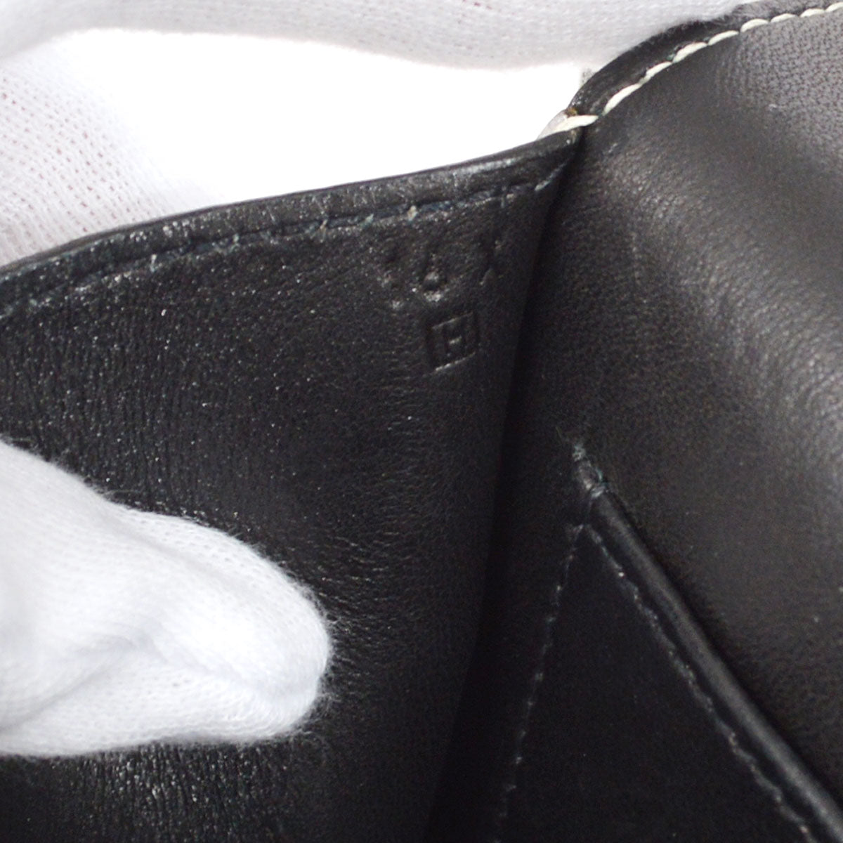 HERMES 2004 CONSTANCE 18 Silver Chevre