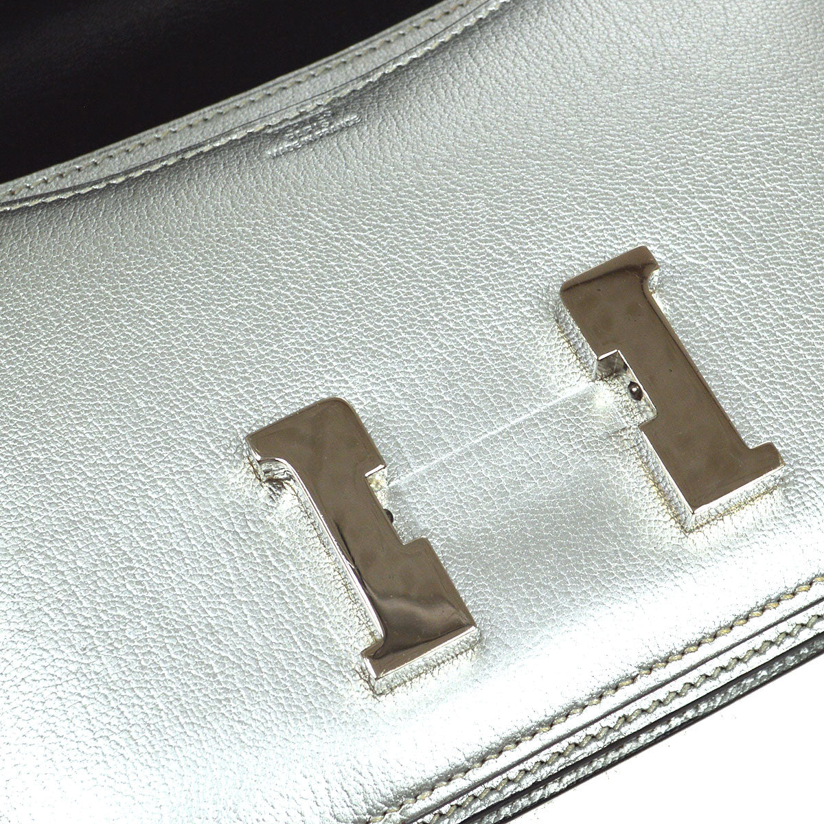 HERMES 2004 CONSTANCE 18 Silver Chevre