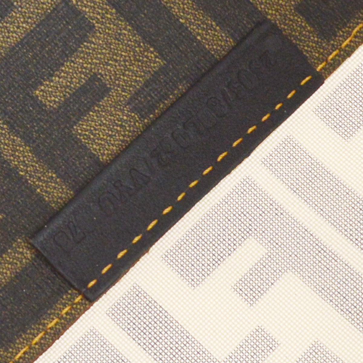 FENDI Zucca Boston 40