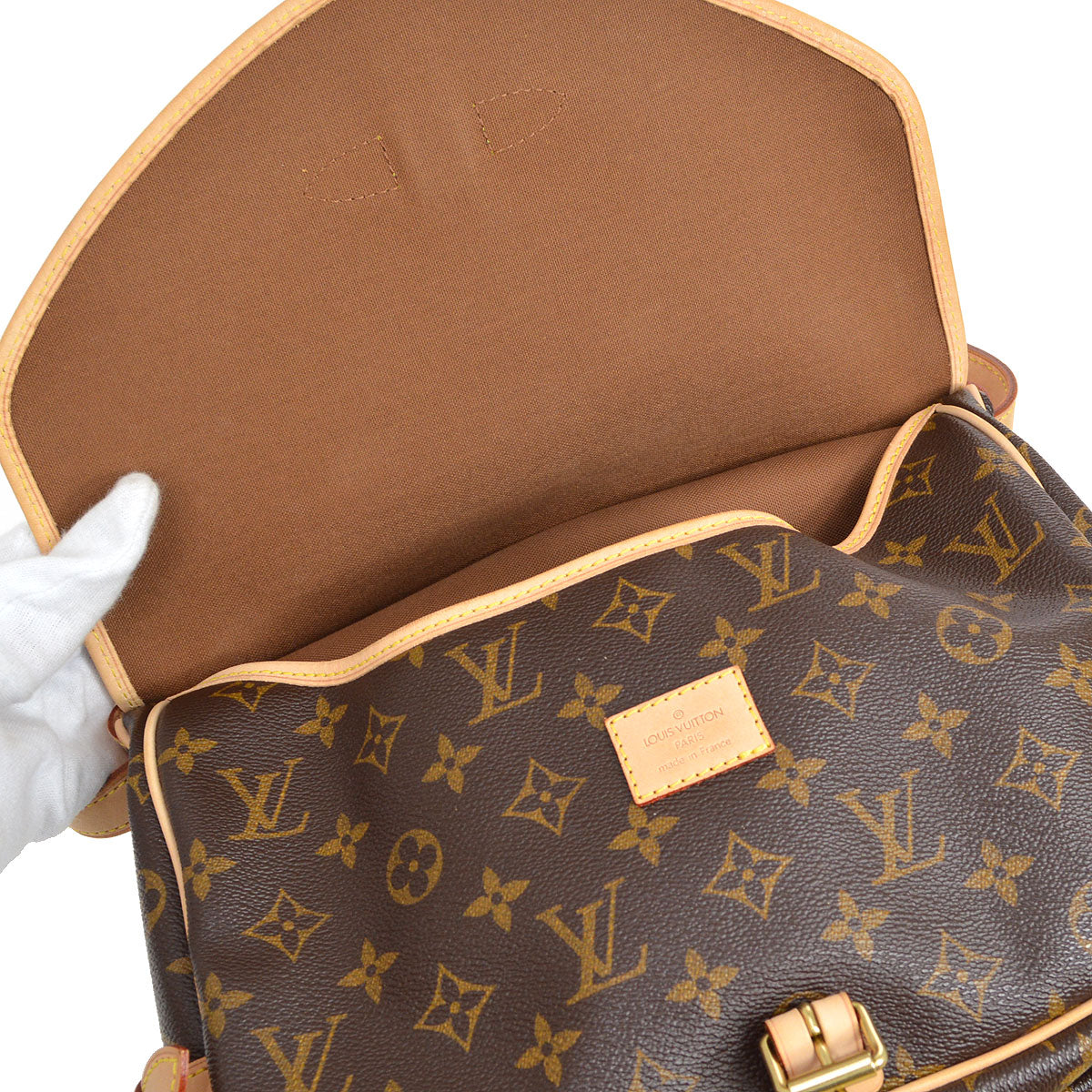 LOUIS VUITTON SAUMUR 30