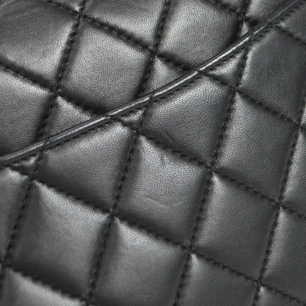 CHANEL 1996-1997 Classic Flap Jumbo