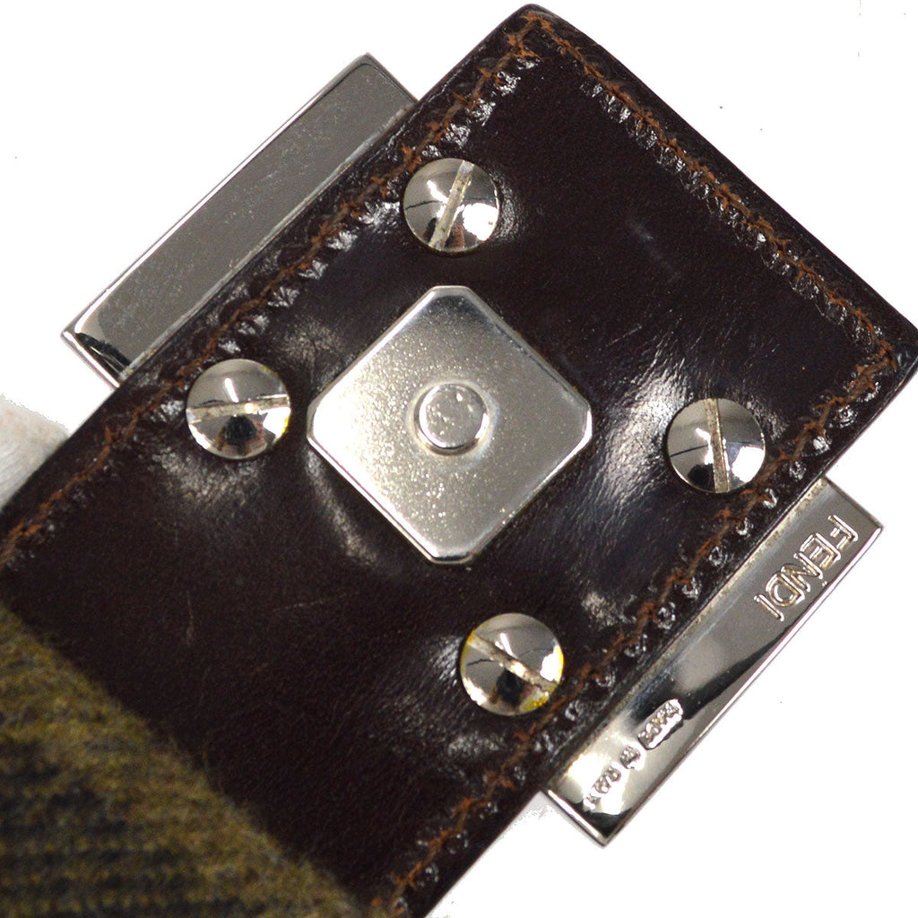 FENDI 2000s Baguette Bag Medium