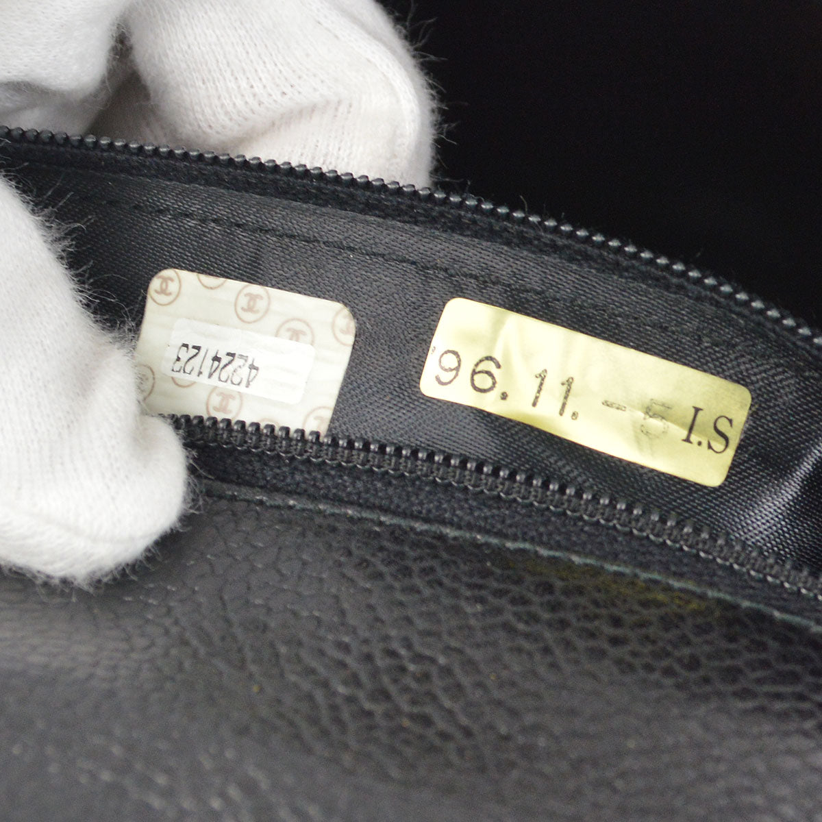 CHANEL 1996-1997 Flap Box Shoulder Bag Small Black Caviar