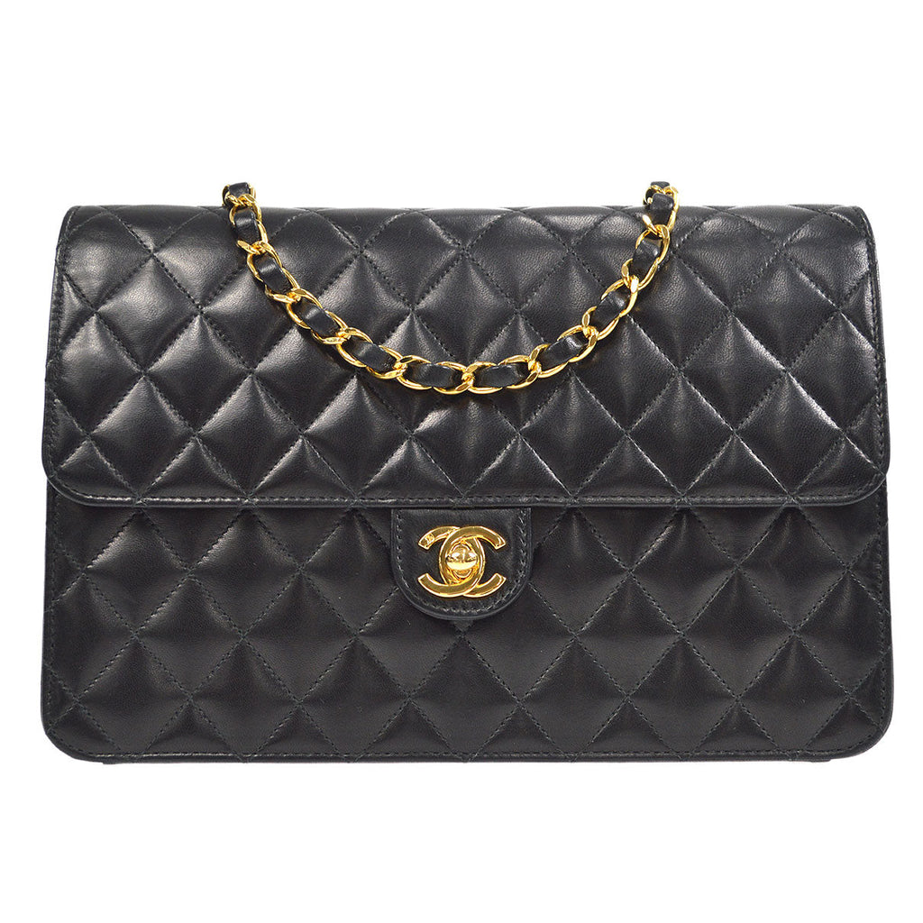 CHANEL★ 2000-2001 CC Turnlock Half Flap Medium Black Lambskin 56817