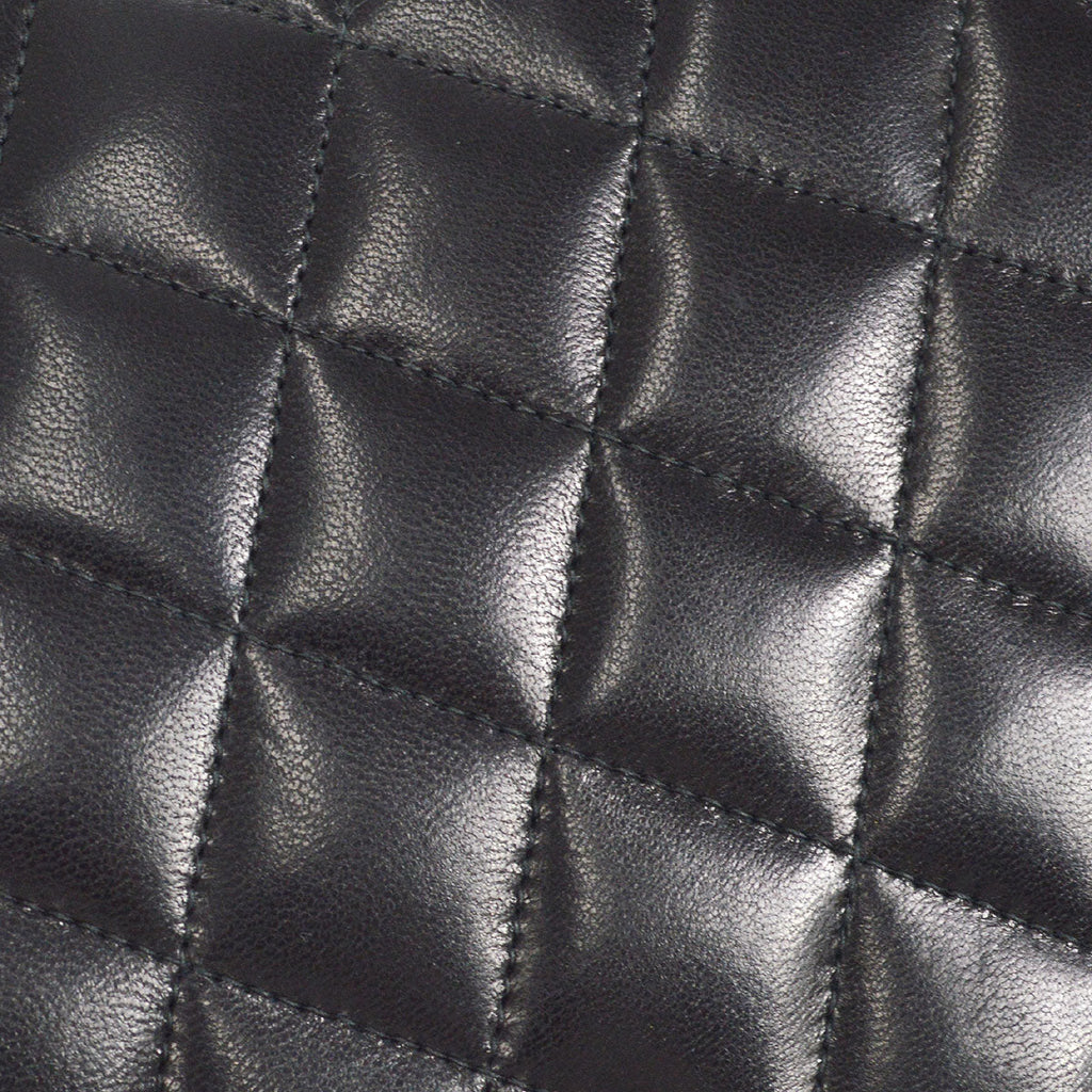 CHANEL★ 2000-2001 CC Turnlock Half Flap Medium Black Lambskin 56817
