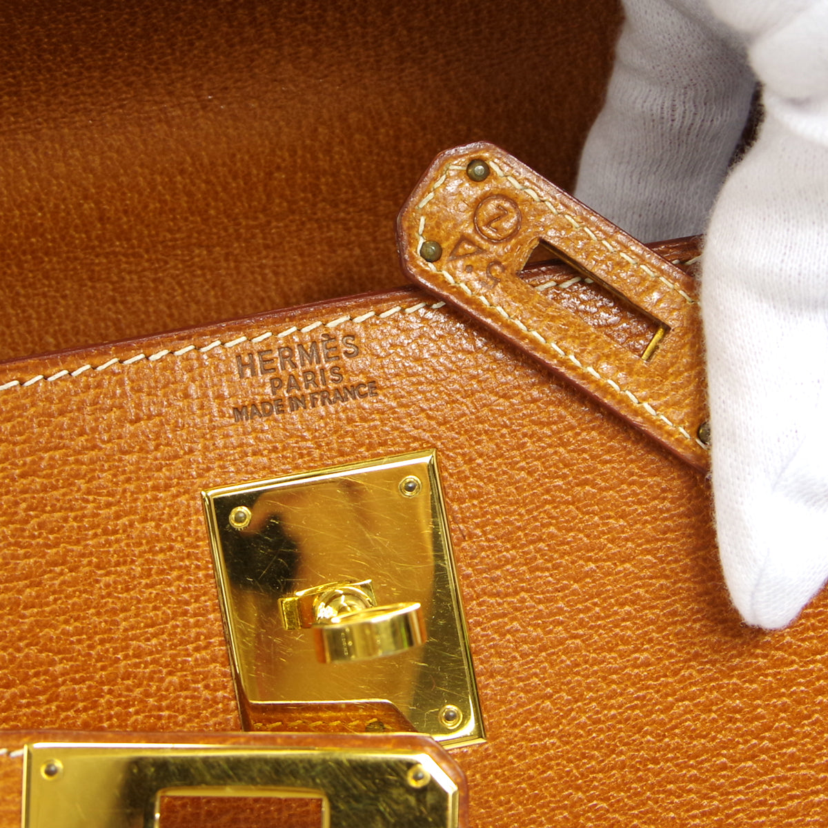 HERMES 1996 KELLY 32 SELLIER Gold Porc