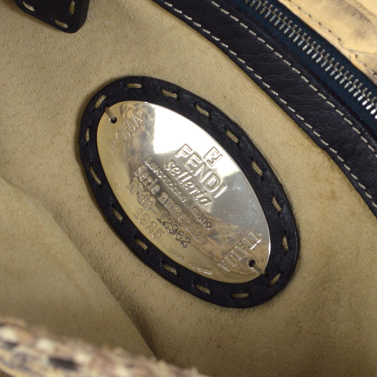 FENDI SELLERIA * Baguette Bag Medium Python