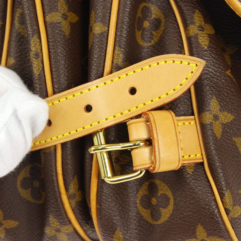 LOUIS VUITTON SAUMUR 30