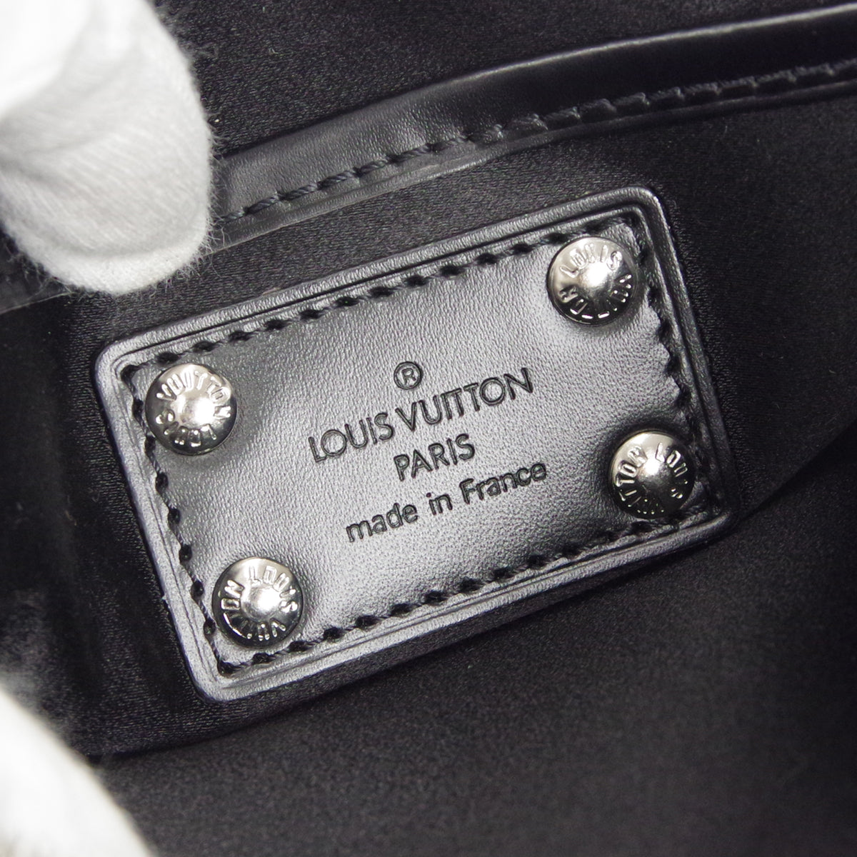 LOUIS VUITTON 2002 POCHETTE CONTE DE FEES MONOGRAM SATIN M92275