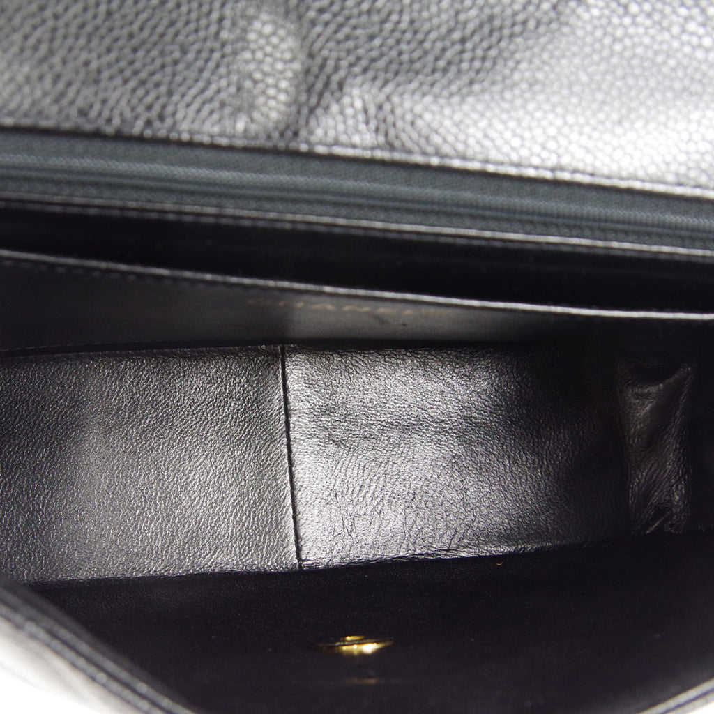 CHANEL 1997-1999 Tall Diana Flap Medium Black Caviar 27060