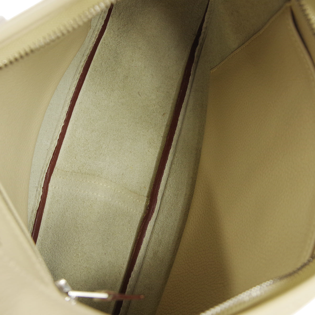 HERMES 2008 TRIM 31 Clemence Parchemin