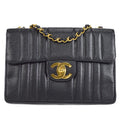 CHANEL★ 1991-1994 Vertical Classic Flap Jumbo Black Caviar 27226