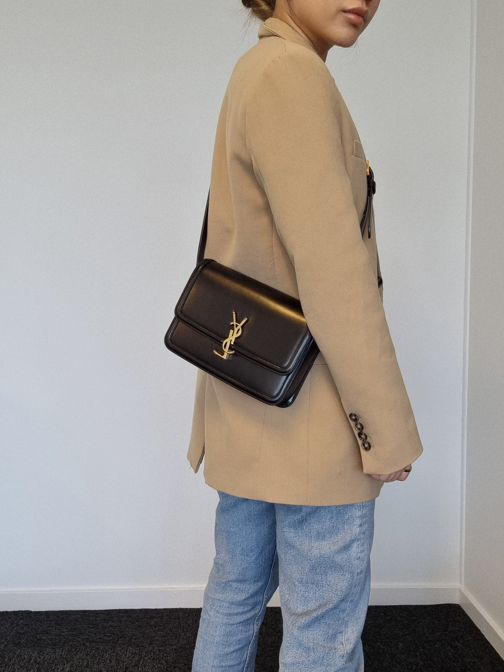 Saint Laurent Solferino medium