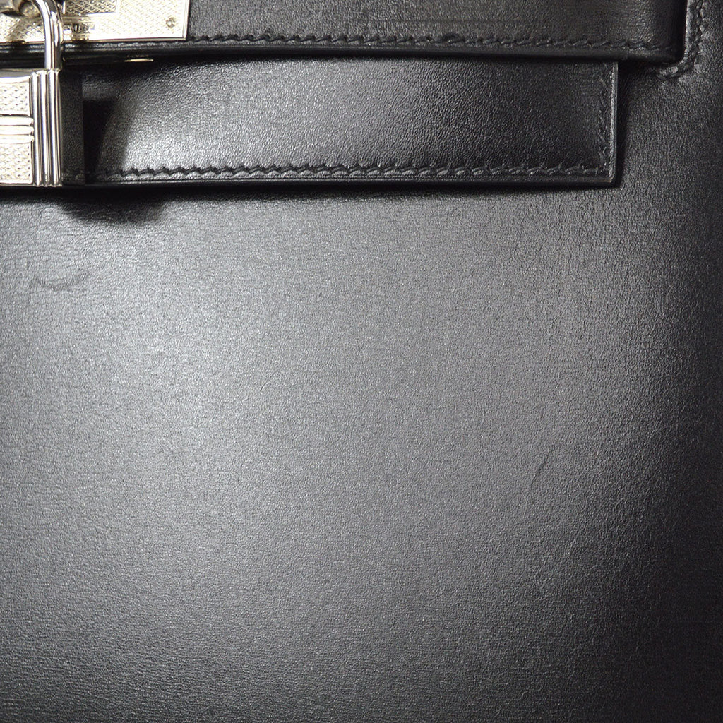 HERMES * 2003 KELLY GUILLOCHE 28 SELLIER Black Box Calf